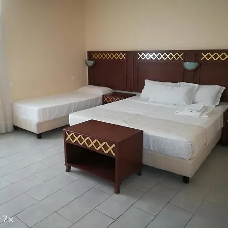 C'entro 3*